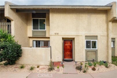 20807 Roscoe Boulevard #12 Photo