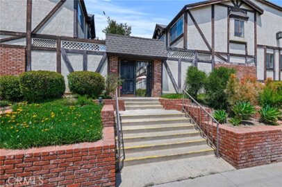 20737 Roscoe Boulevard #703 Photo
